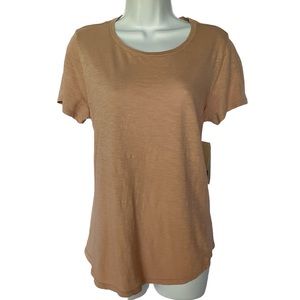 Wonderly Women’s almost pink size small T-shirt